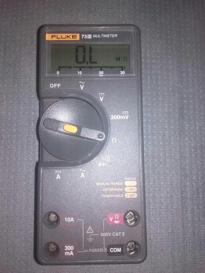 Fluke 73III multimeter, Health & Nutrition, Health Monitors & Weighing ...