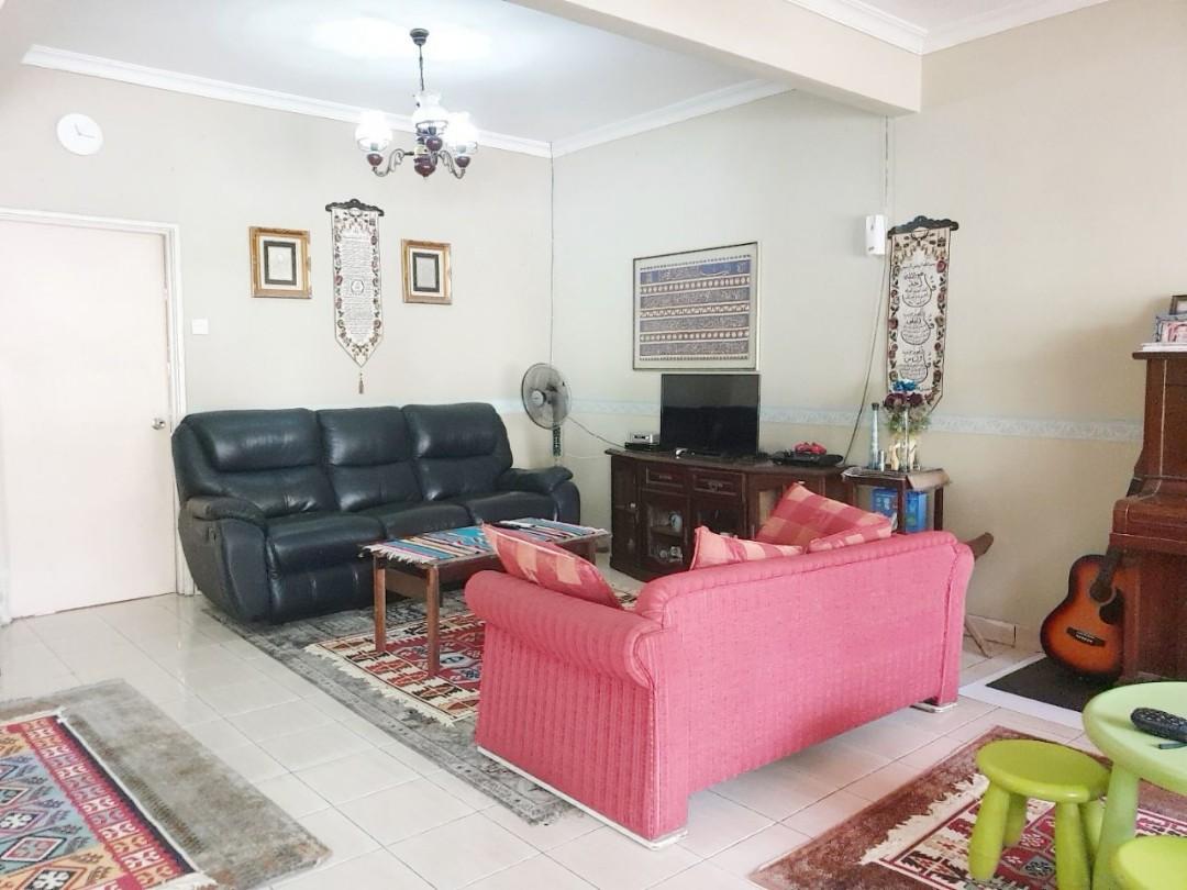 Jalan Nova U5 Subang Bestari, Property, For Sale on Carousell