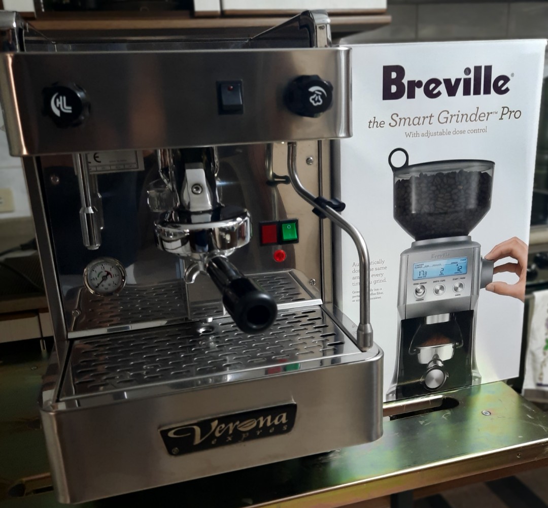 La Rocca Verona  Express Espresso Coffee Machine with grinder