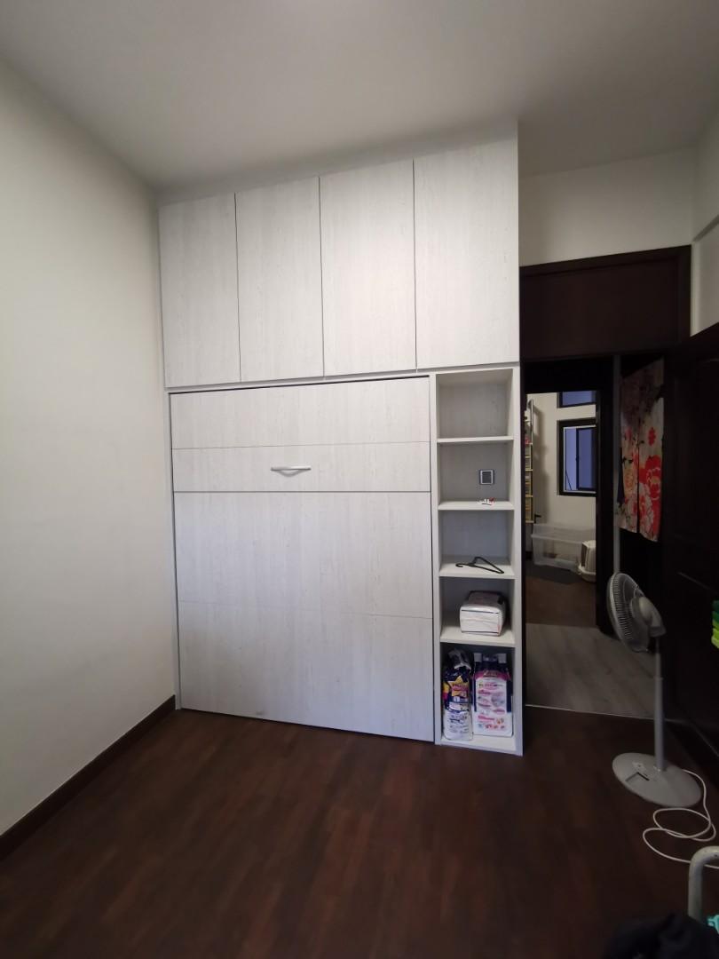 Murphy bed (Category: Bed Frames & Mattresses) located in Singapore. Submitted by le.bowen (Listing ID 285960663, Image 2). Description: Www.sgmurphybed.com Please go to our website for more details..