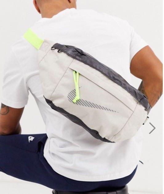 nike tech winterized hip pack