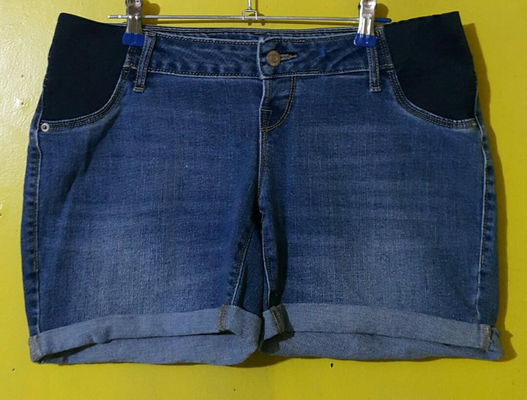 old navy maternity jean shorts