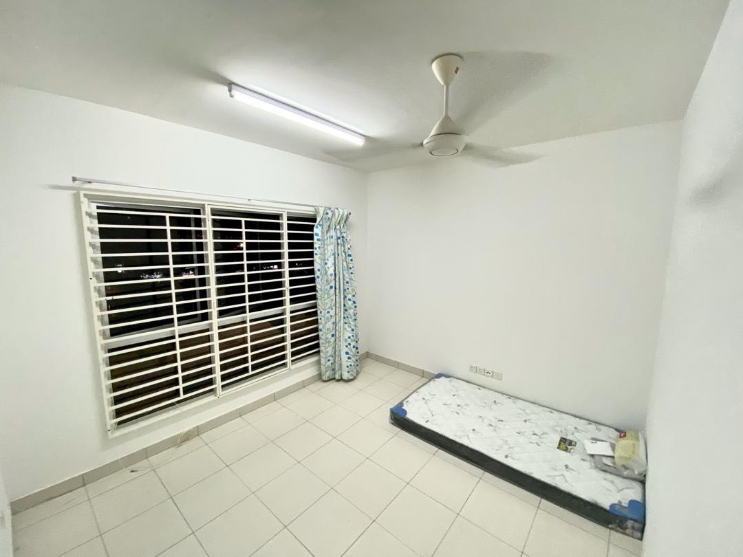 Private Room Setia Alam For Rent Female Only Utilities Included