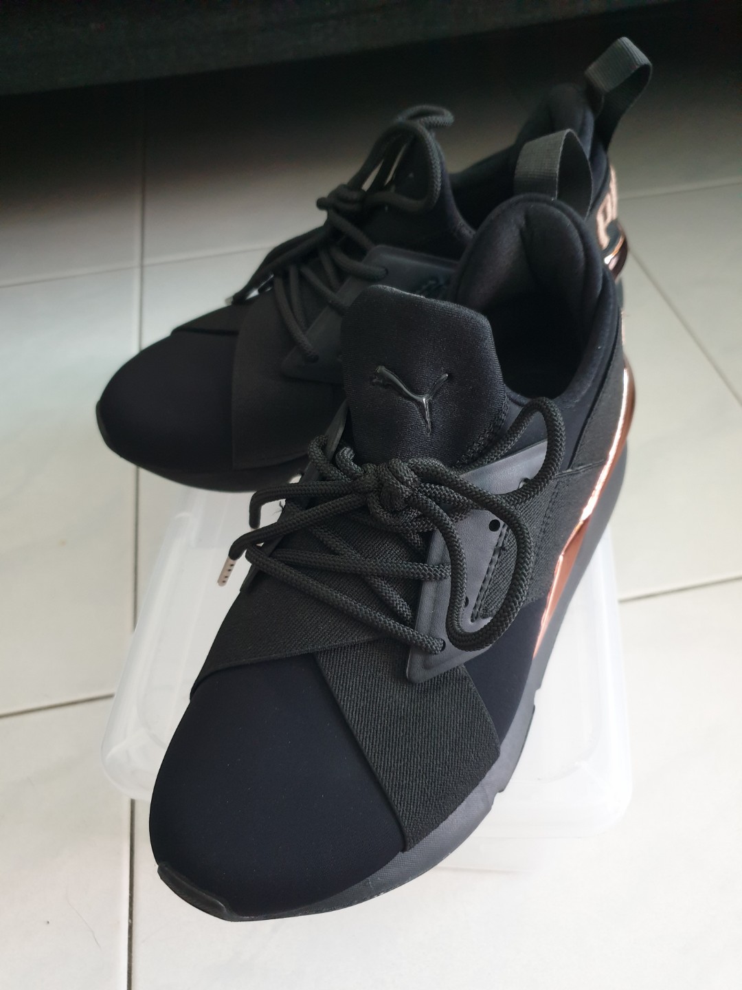 Black and rose gold 2025 puma muse