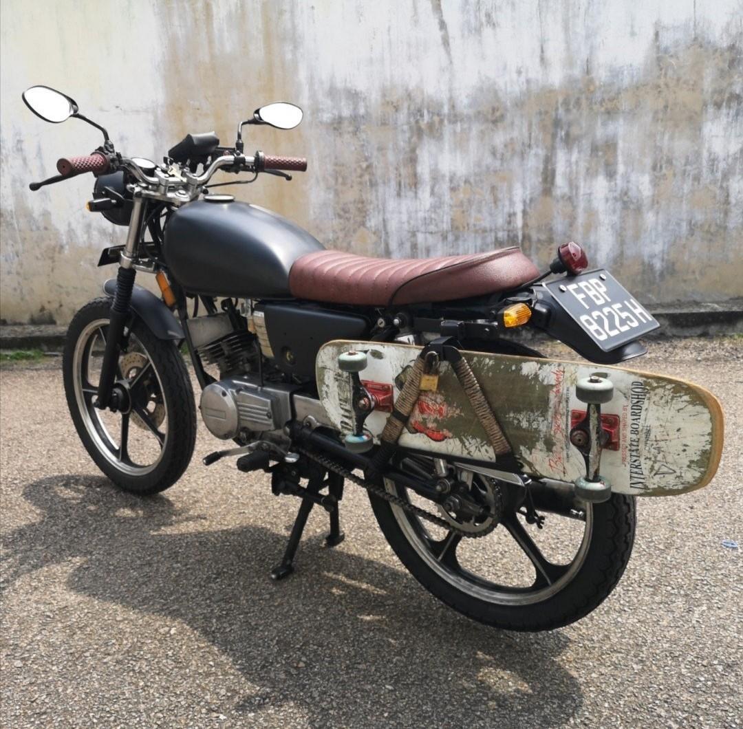 Cafe racer back fender sale
