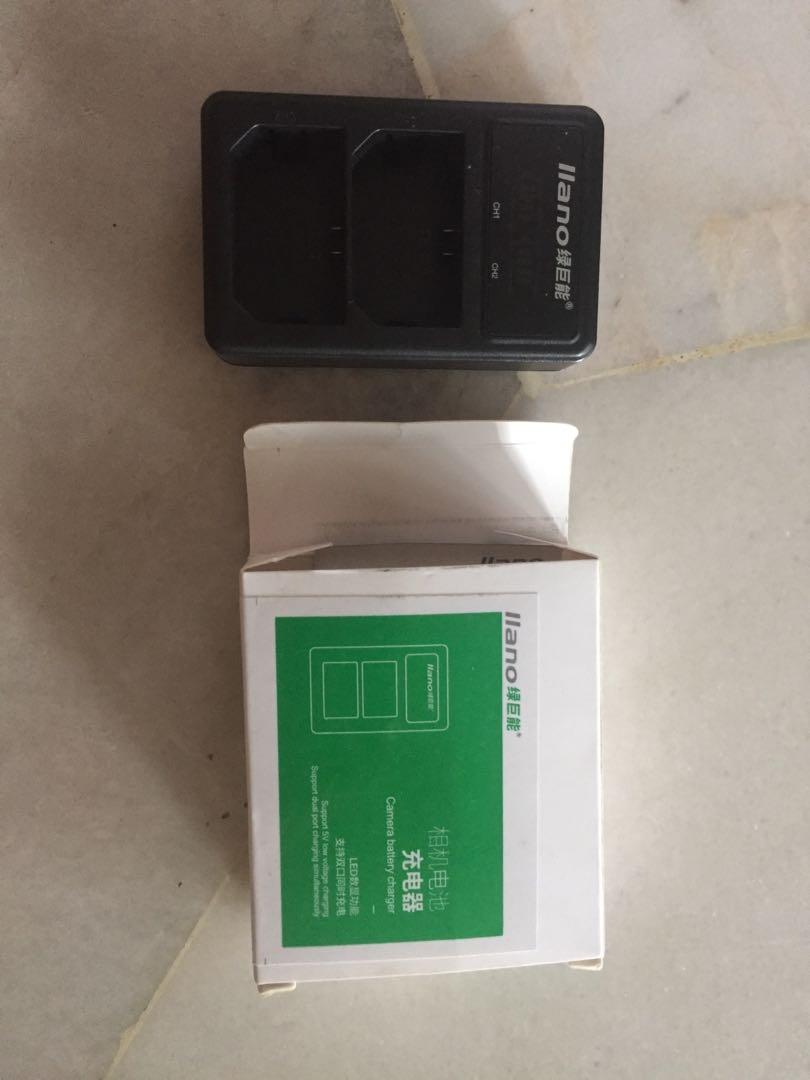 Sony a7III USB Dual battery charge for Sony NP FZ100, Photography