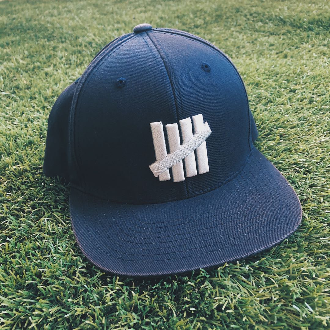 undefeated snapback