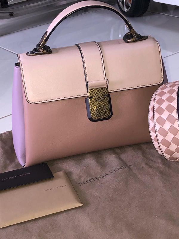 Bottega veneta piazza review outlet