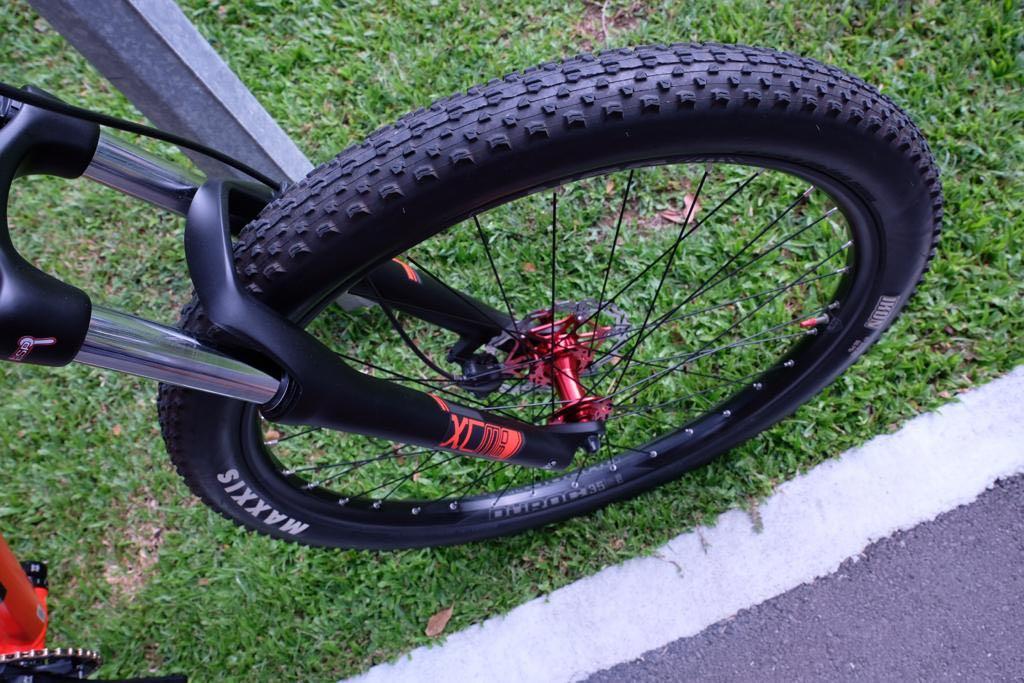 2017 giant talon 2 hot sale