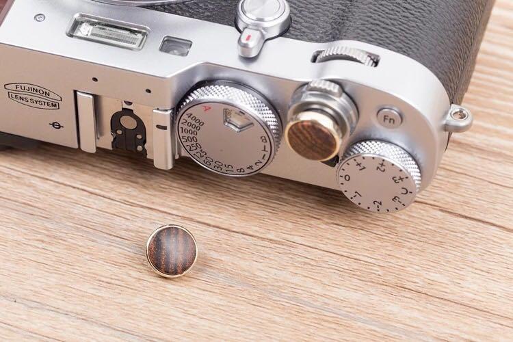 Handmade soft shutter button (Category: Other Photography Accessories) located in Singapore. Submitted by artisans_n_craft (Listing ID 286198031, Image 6). Description: Description: wood and brass rim Color: - red - golden - black Suitable for all cameras with threaded shutters! PM me for more details!.