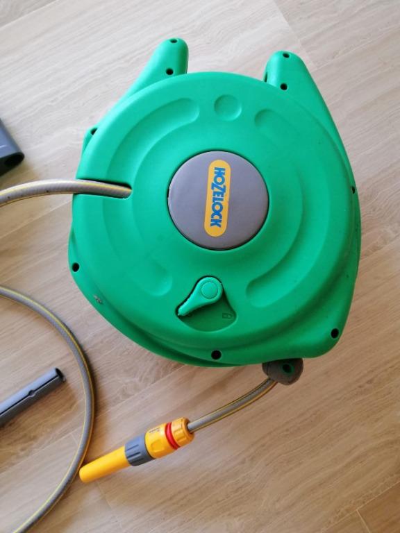 Hose Reel - HozeLock Mini Auto Reel 2485 (10m), Furniture & Home Living,  Gardening, Hose and Watering Devices on Carousell
