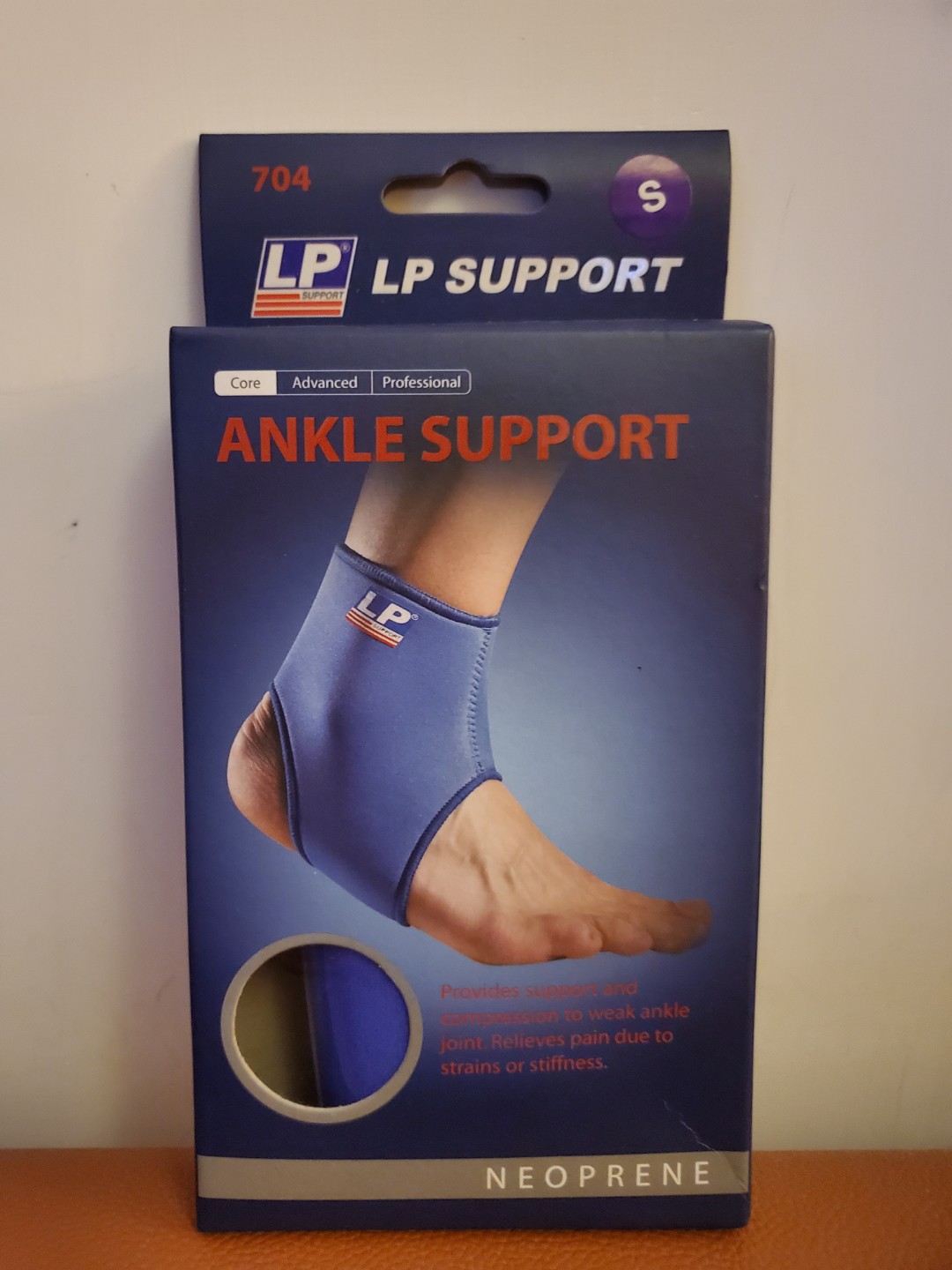 LP ankle support (S size), 運動產品, 運動與健身, 運動與健身 拉伸配件 Carousell