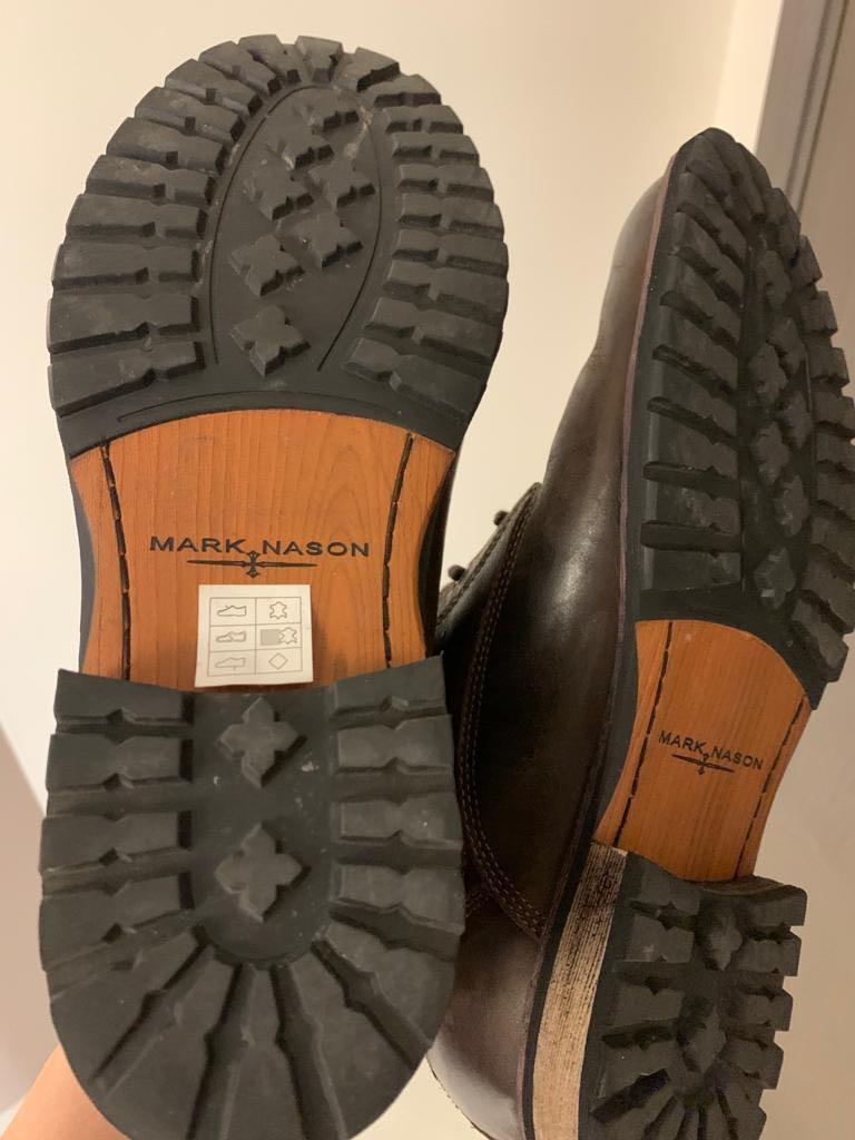 Mark Nason 皮boot （分類：西裝鞋）位於 Hong Kong。 由 chf_cbu 提交（商品編號 286195708，圖片 2）。簡介： 只係著過幾次 個底冇蝕過。
