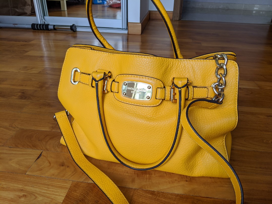 Michael kors large handbag hot sale yellow