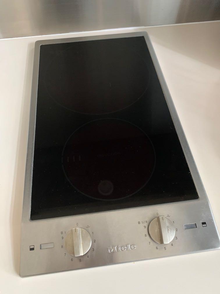 Miele induction stove, TV & Home Appliances, Kitchen Appliances