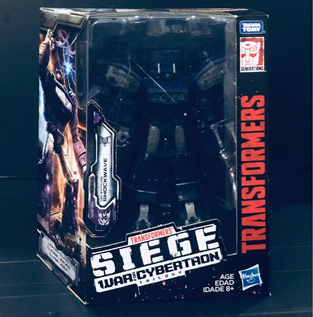 MISB Shockwave: Transformers Siege War for Cybertron - Leader Class (9 inches / 22.86 cm) (Category: Action & Battle Toys) located in Quezon City. Submitted by simplesimonsez (Listing ID 286065728, Image 1). Description: #BrandNew #NeverBeenOpened #Mint in Sealed Box The WFC-S14 Shockwave figure features story-inspired battle-worn deco and is equipped with a LV-1 Thermal Range Neuron Beam weapon arm, 2 LV Duo-Pulse Radiograph weapon accessories a