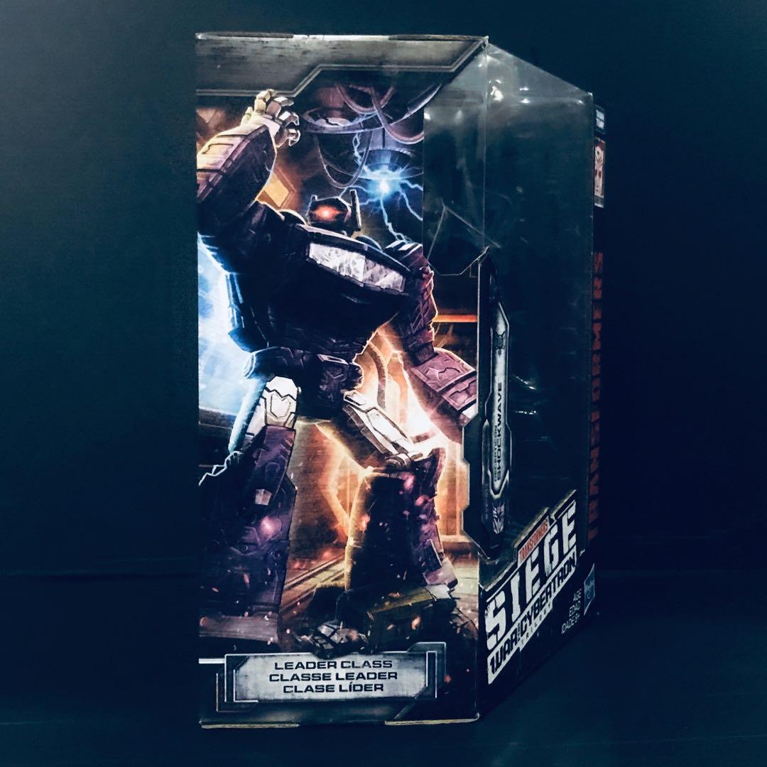 MISB Shockwave: Transformers Siege War for Cybertron - Leader Class (9 inches / 22.86 cm) (Category: Action & Battle Toys) located in Quezon City. Submitted by simplesimonsez (Listing ID 286065728, Image 2). Description: #BrandNew #NeverBeenOpened #Mint in Sealed Box The WFC-S14 Shockwave figure features story-inspired battle-worn deco and is equipped with a LV-1 Thermal Range Neuron Beam weapon arm, 2 LV Duo-Pulse Radiograph weapon accessories a