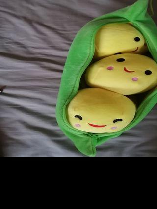 Peas in a pod toy