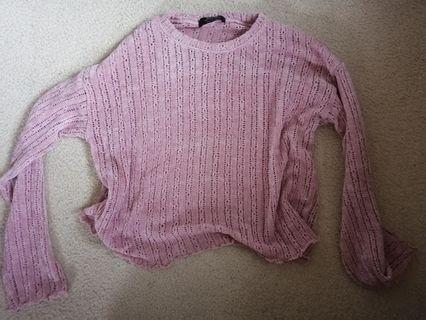 Cropped long-sleeved velvety pale pink top