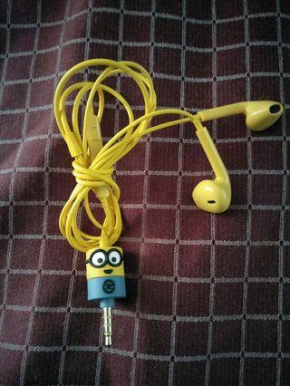 Minion earphones