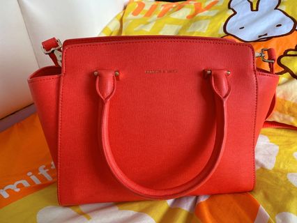 charles&keith包64218457257346110