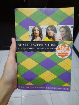 Novel import Sealed with a Diss by Lisi Harrison