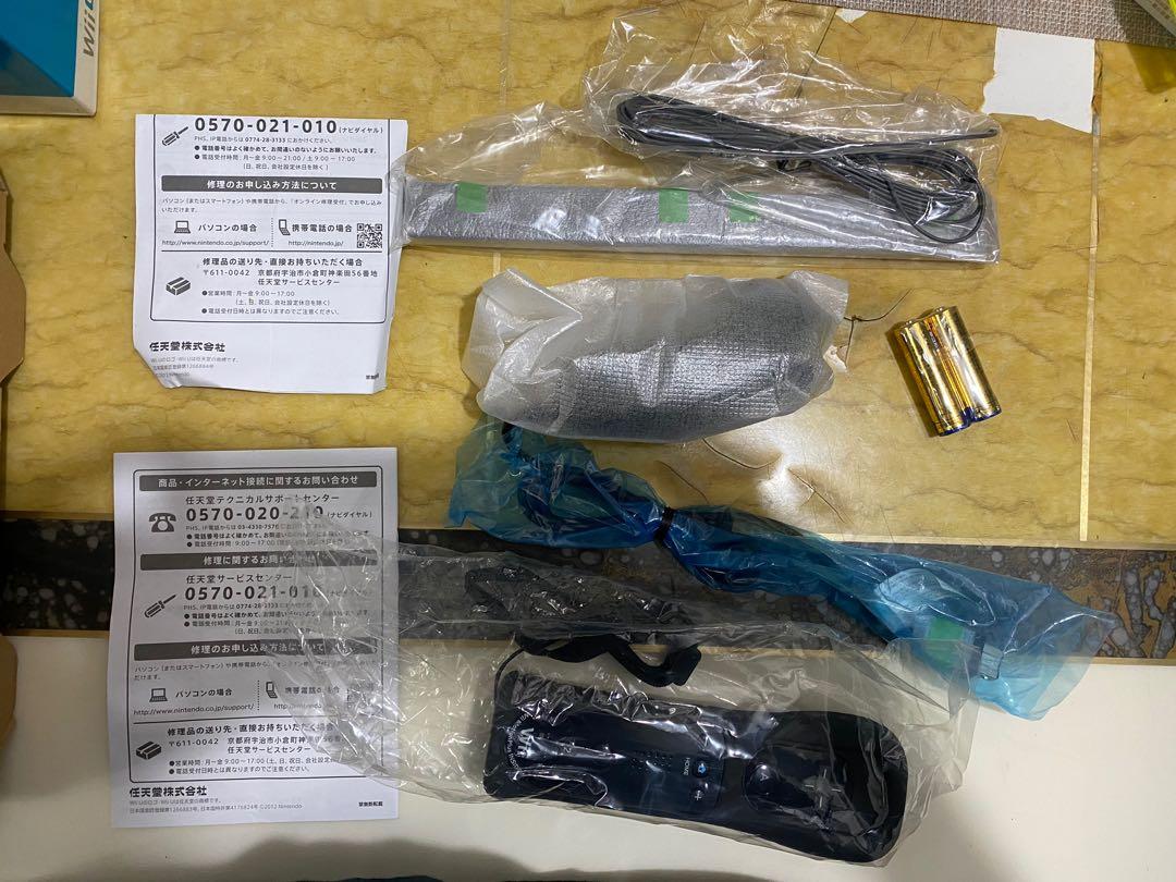 全新未開wii Wii U 手制2set 遊戲機 遊戲機裝飾配件 Carousell