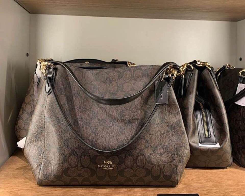 Sig hallie coach bag deals
