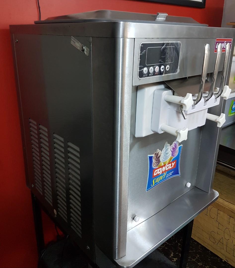 Gongly Ice Cream Machine, Food & Drinks, Local Eats on Carousell