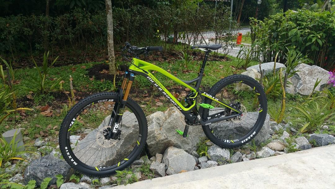 Mondraker foxy carbon xr 2017 hot sale