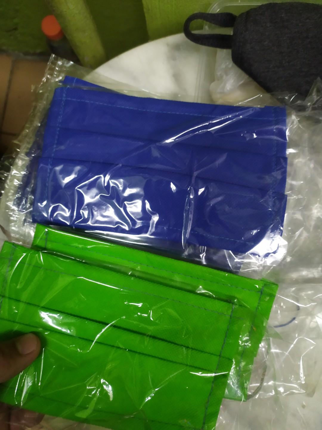 Non woven 2fly washable face mask (Category: Face Care) located in Makati City. Submitted by budgetappliance (Listing ID 286263747, Image 3). Description: non woven washable face mask 2fly garterize anti dust and virus protection also available cotton with foem and face shield for inquiry pls text or call 09288087549.