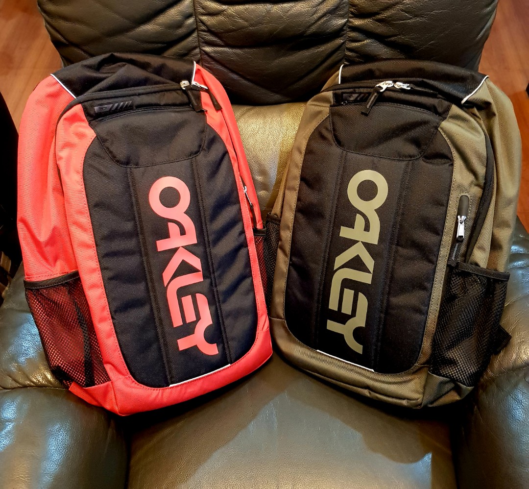 Oakley enduro 3.0 2025 20 litre backpack