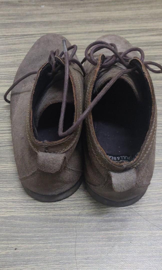 PULL & BEAR SHOE (Category: Dress shoes) located in Kuala Lumpur. Submitted by edd2015 (Listing ID 286359065, Image 2). Description: PULL & BEAR SHOE UK7 GOOD CONDITION BUY WRONG SAIZ-JARANG PAKAI RM170(nego).