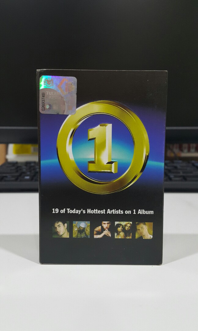邦楽 19 of Today's Hottest Artists on 1 Album 19 of Today's Hottest Artists on 1 Album, Hobbies & Toys