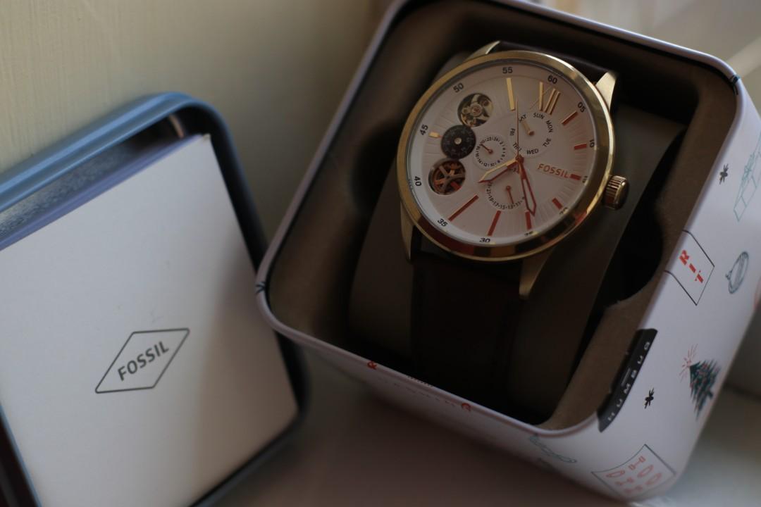 Fossil bq2218 deals