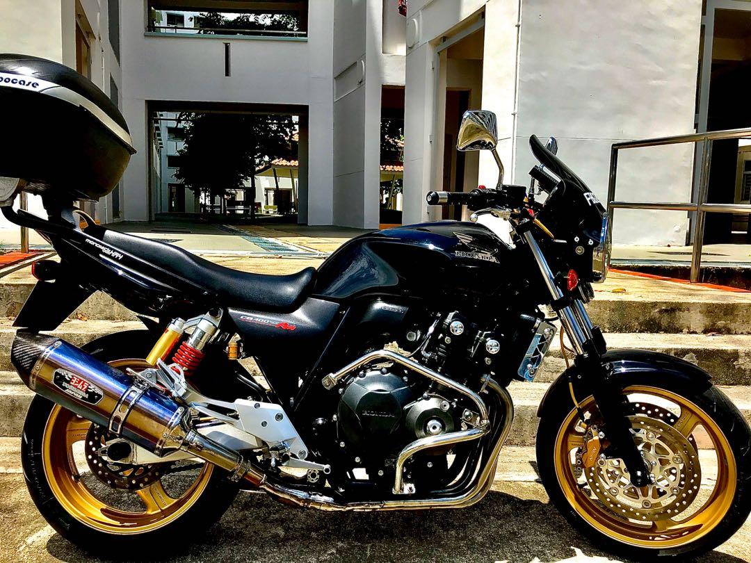 Honda cb 400 revo
