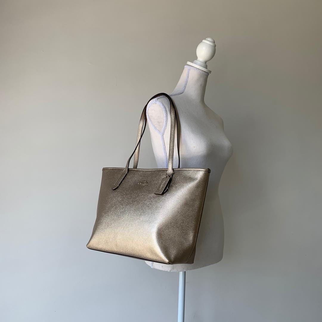 Coach city zip tote platinum online