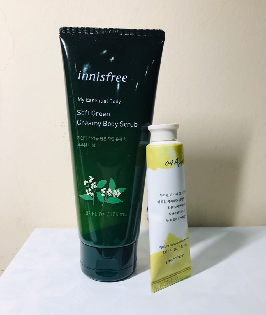 innisfree. Soft Green. Creamy Body Scrub. 150ml + Jeju Life Perfumed