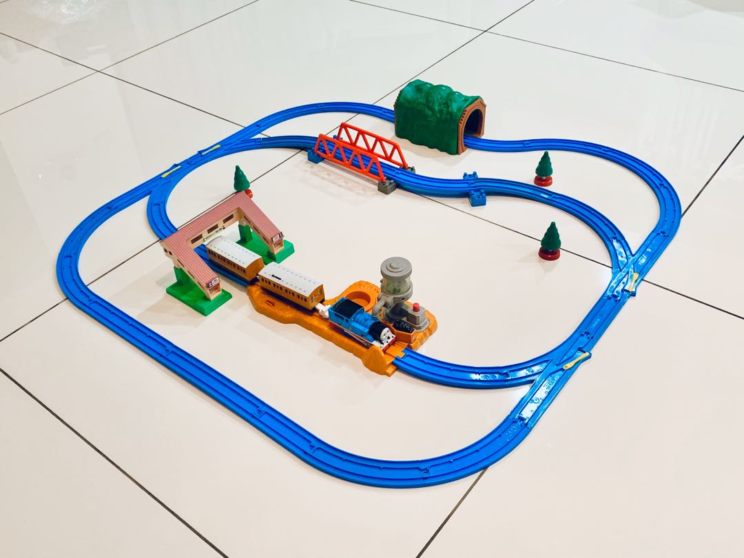 Thomas and friends water tower steam set clearance