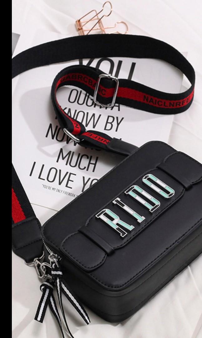 sling bag with wide strap