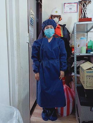 lab gown coverall ppe item