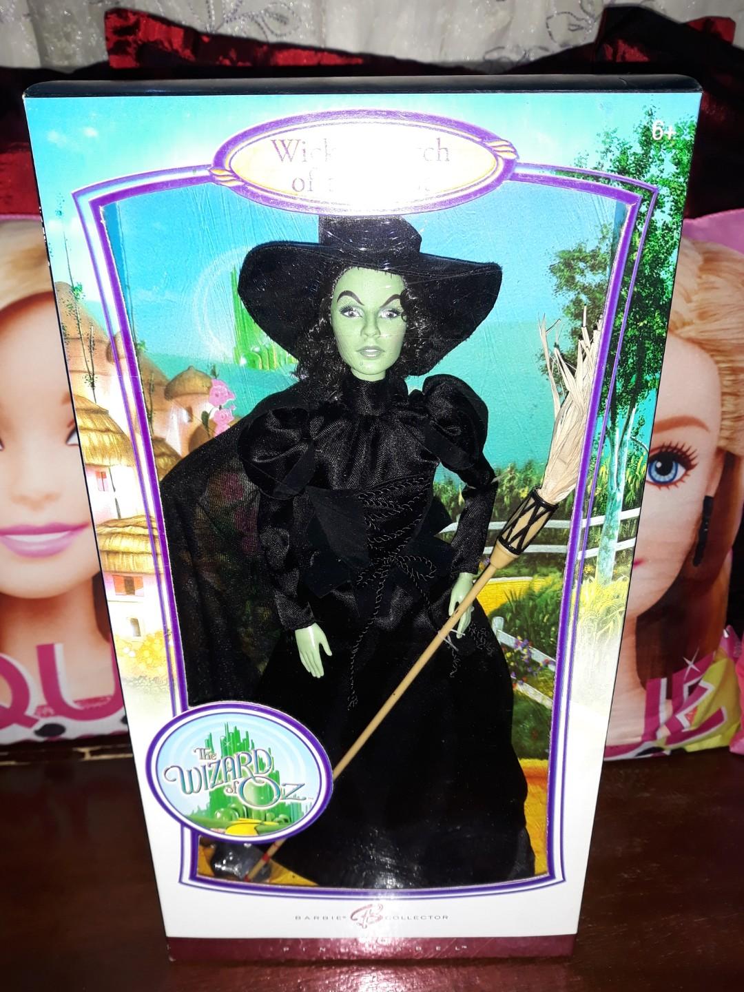 2006 Wicked Witch Wizard of Oz Barbie Pink Label, Hobbies & Toys