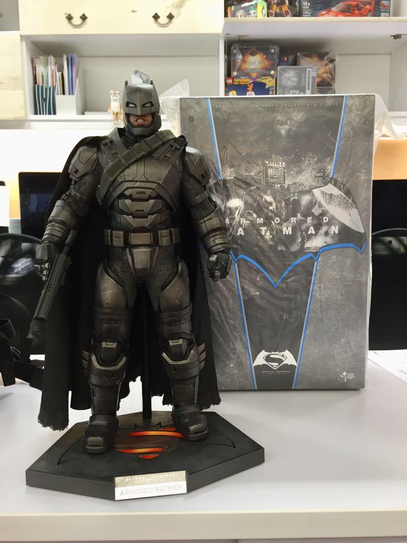 Hottoys MMS 349 MMS349 armored Batman
