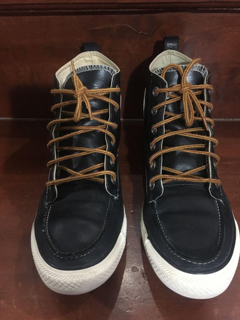 converse chuck taylor hi trainers in triple white