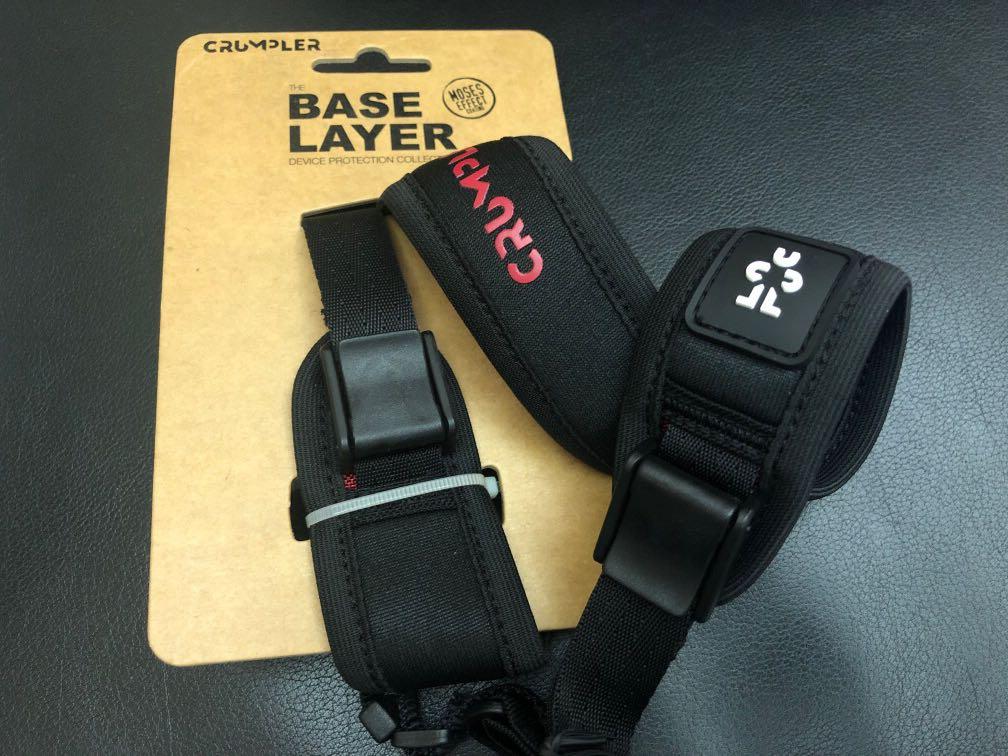 crumpler base layer strap