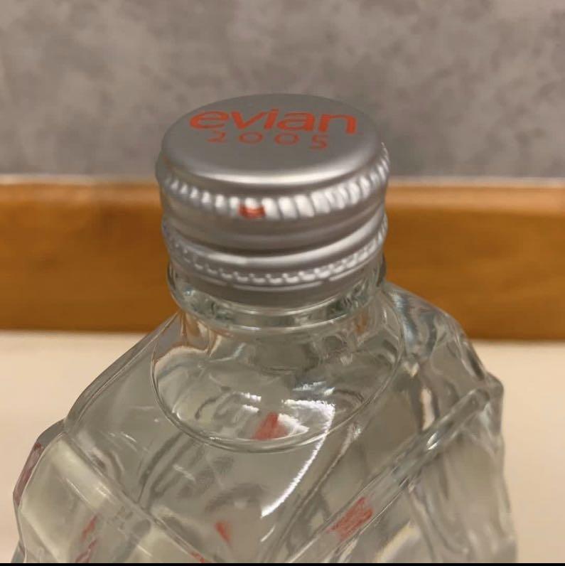Evian Mountain Glass Bottle Limited Edition 2005, Food & Drinks