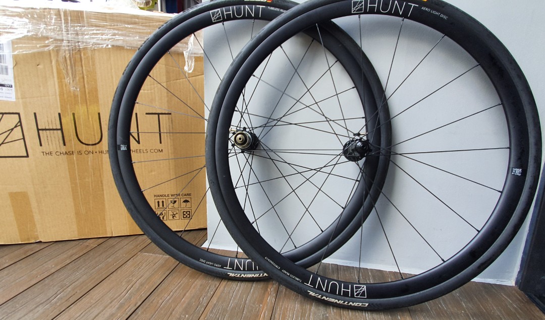 Hunt aero light wheelset clearance