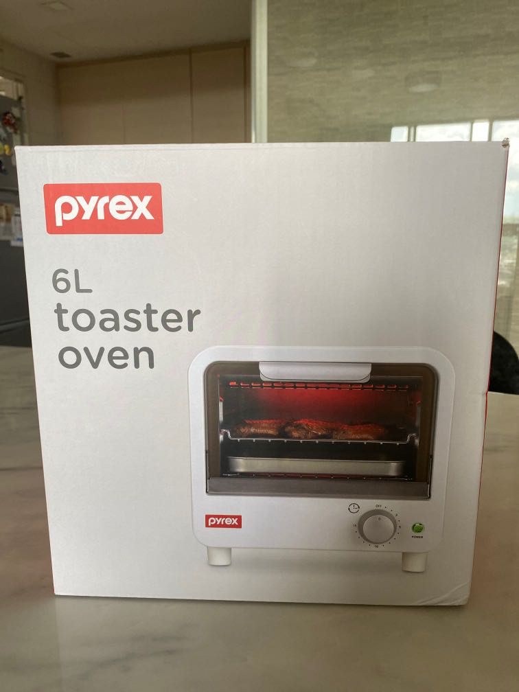 Pyrex 6L Toaster Oven, Home Appliances, Kitchenware on Carousell
