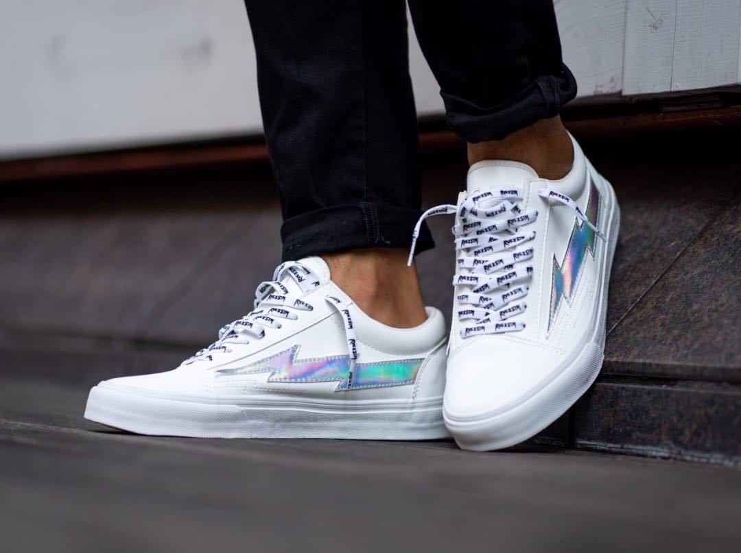 Revenge X Storm holographic bolt