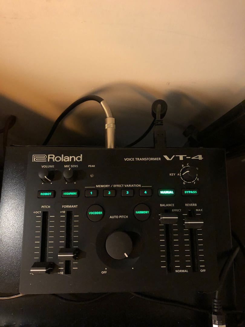 Roland VT-4 Voice Transformer, 興趣及遊戲, 音樂樂器 配件, 樂器- Carousell